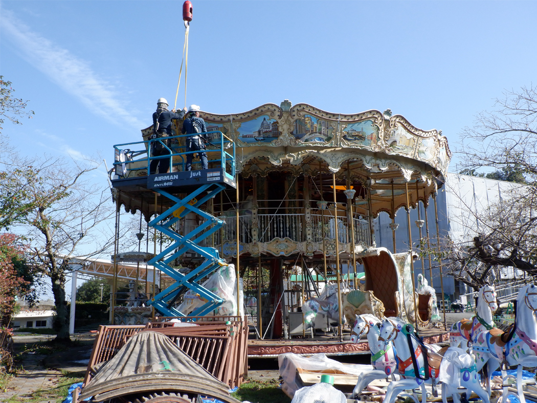 メリーゴーランド解体１