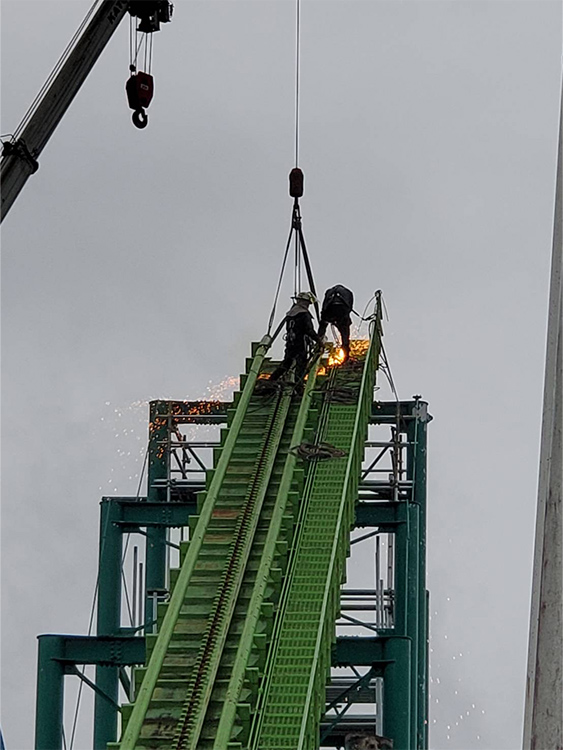 ジェットコースター解体３